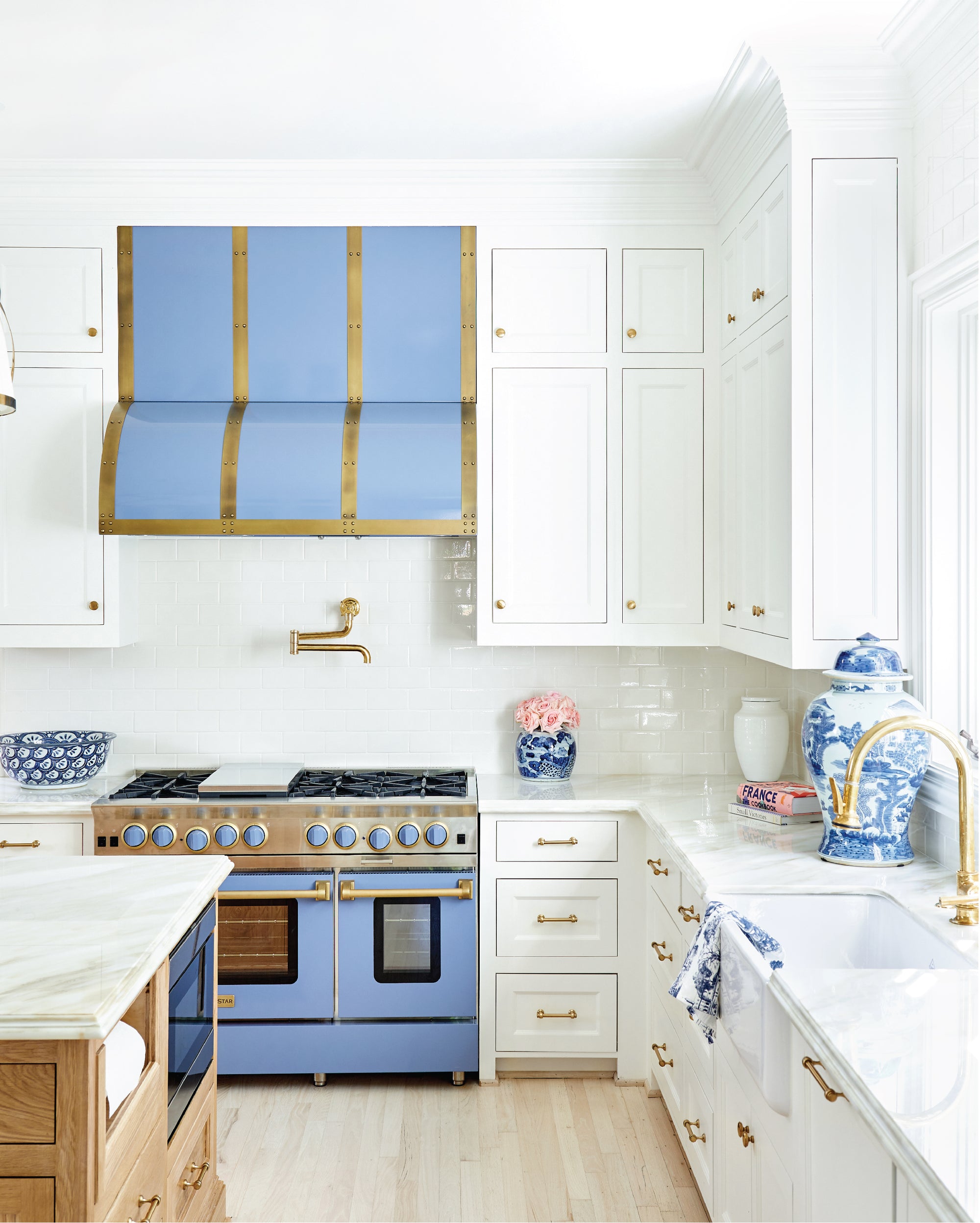 How To Make A White Kitchen Even More Beautiful - BlueStar