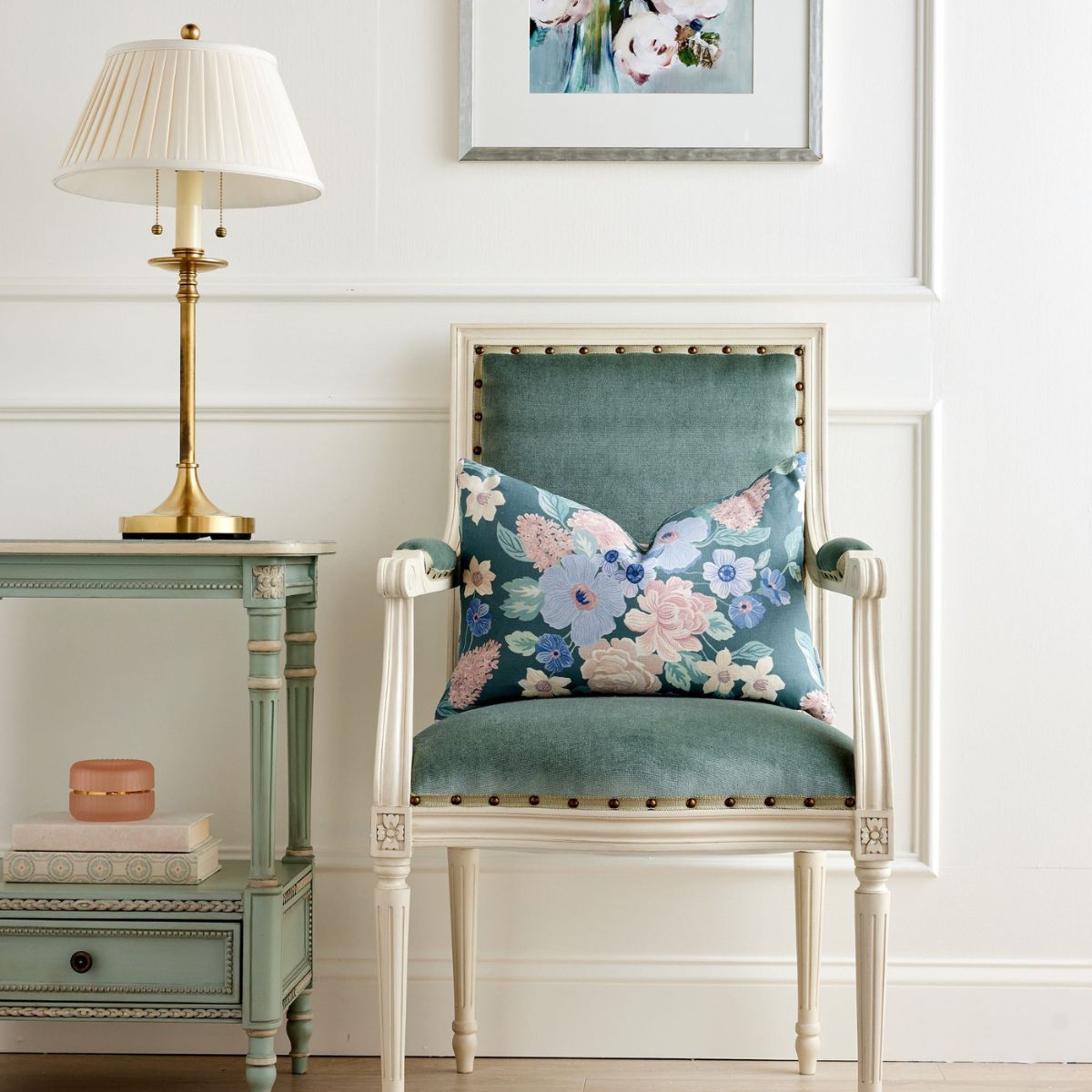 Nimes Bouquet Pillow Cover