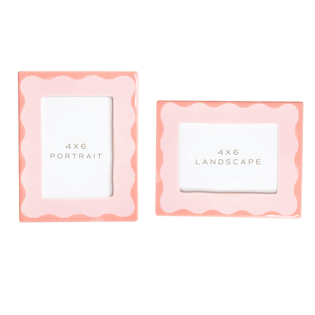 Scallop Picture Frame