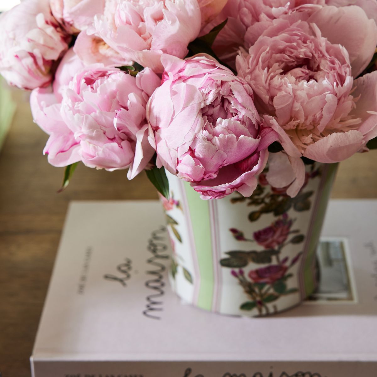 Small Rose Garden Cachepot - Caitlin Wilson Design
