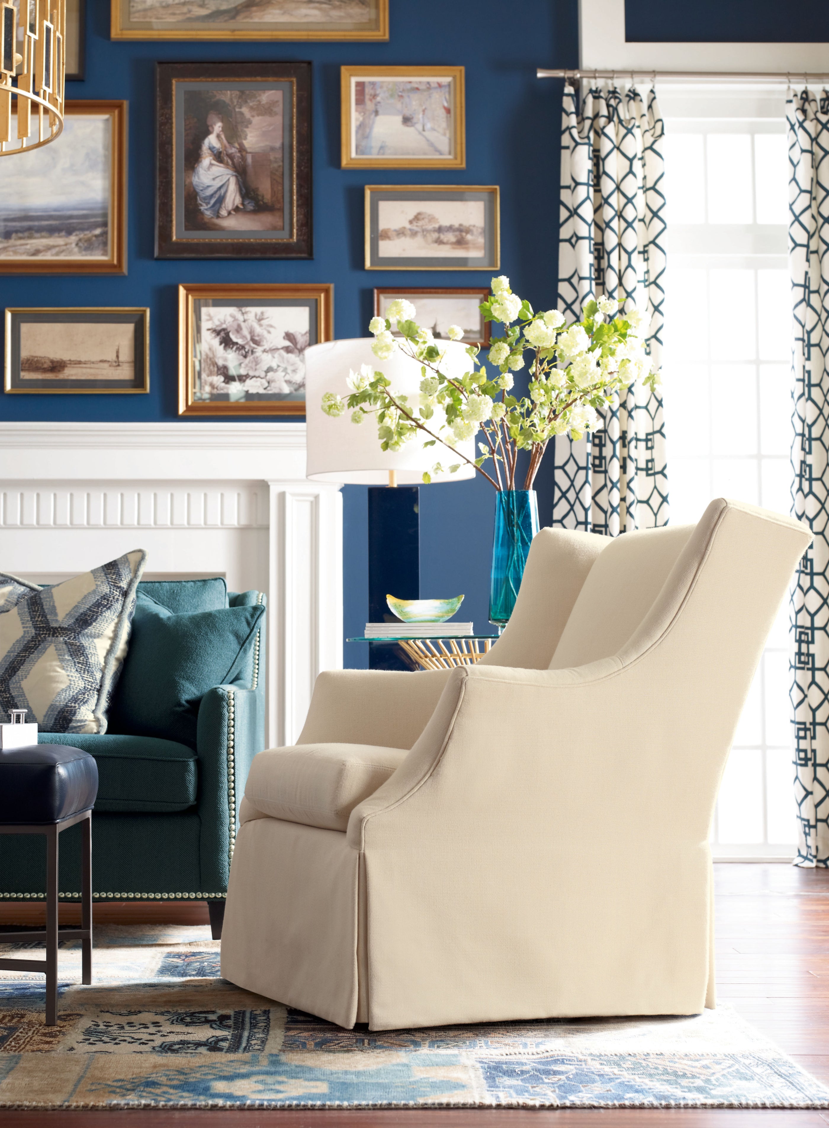 Harper Swivel Glider