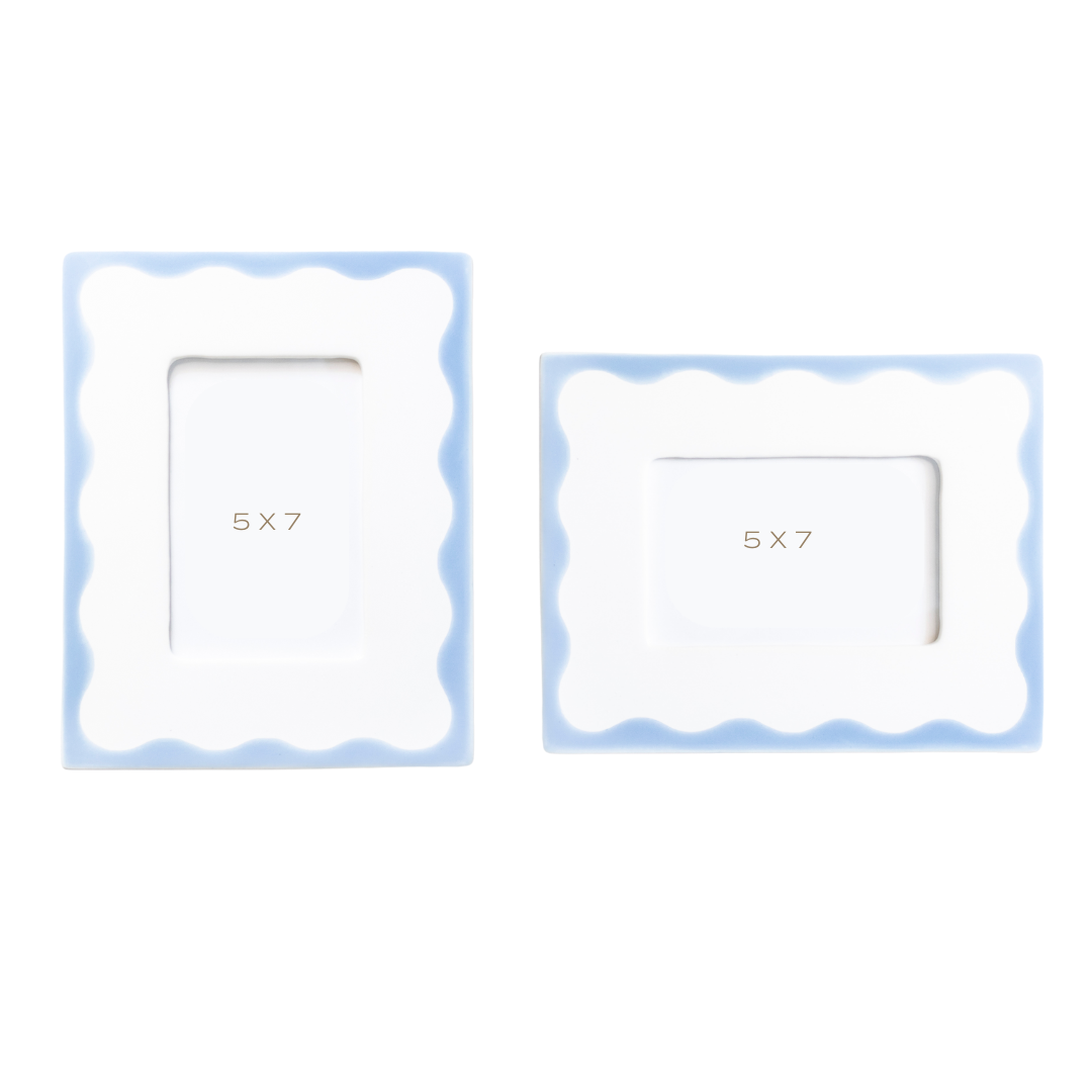 Scallop Picture Frame