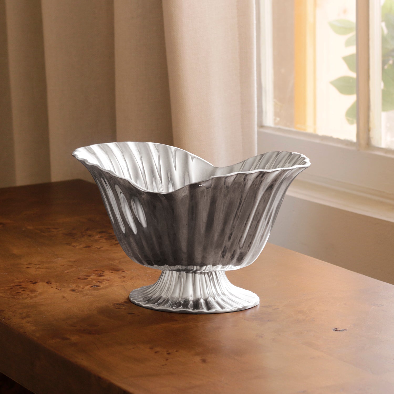 VINTAGE Vienna Medium Grissini Pedestal