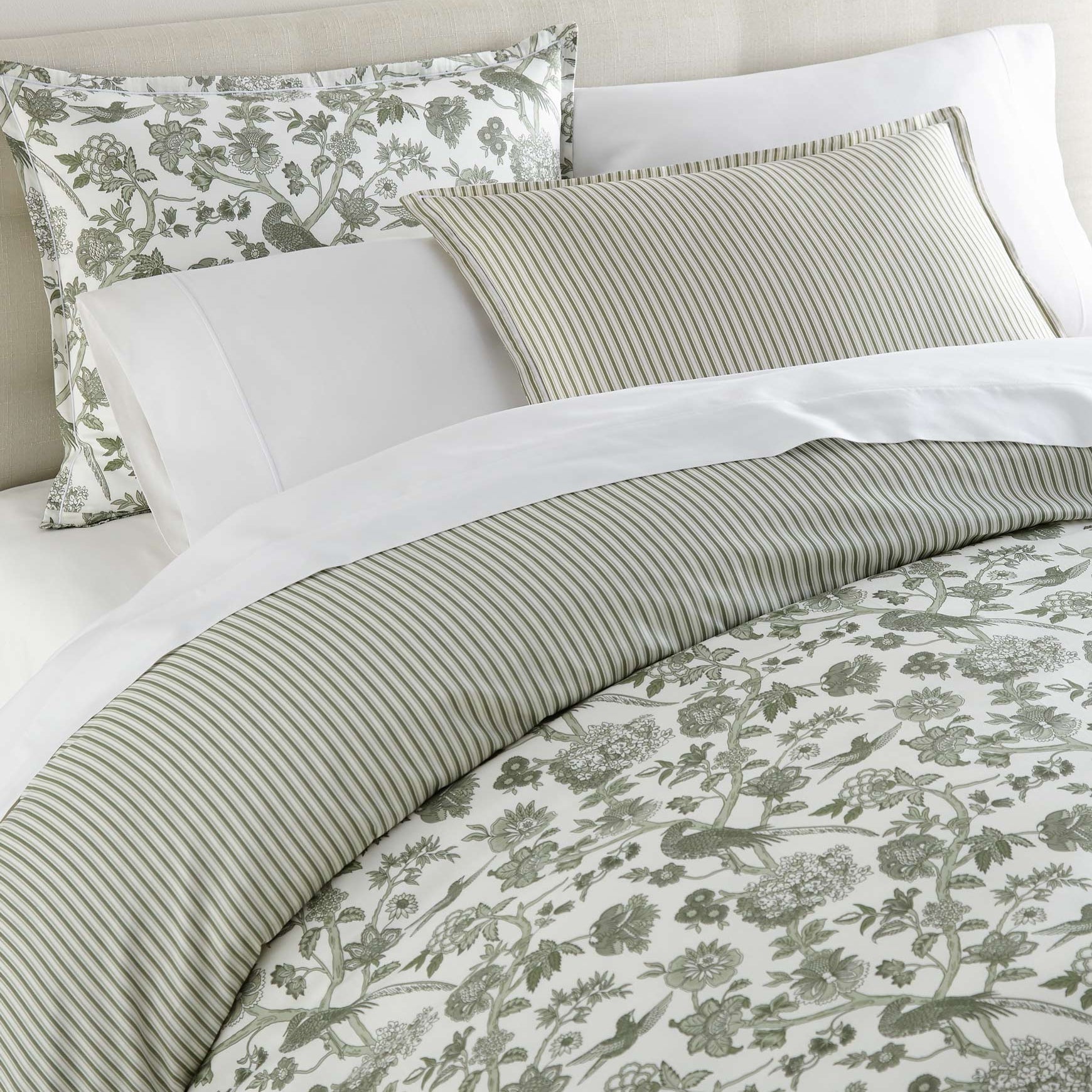 Highgrove Toile Reversible Duvet Set