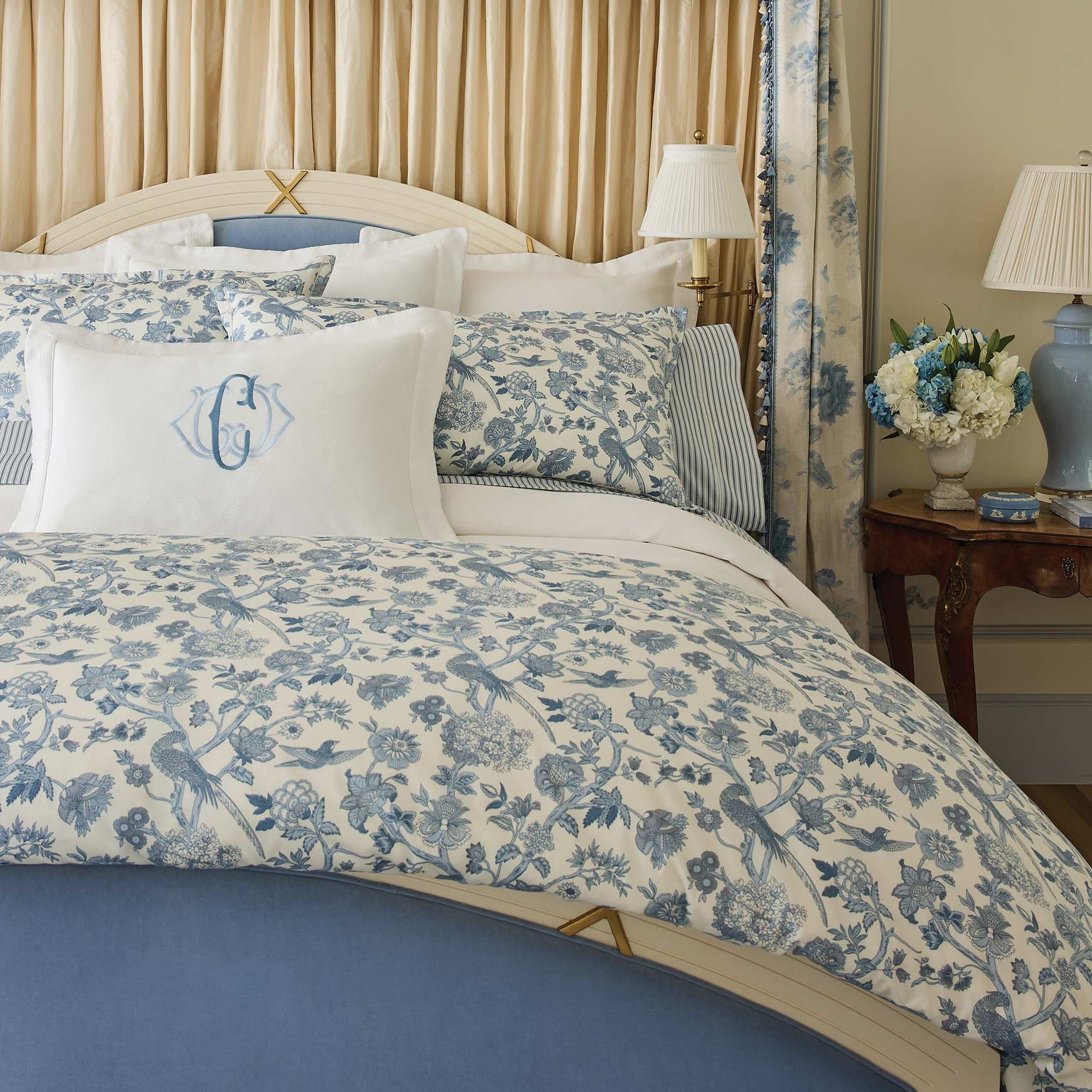 Highgrove Toile Reversible Duvet Set - Caitlin Wilson Design