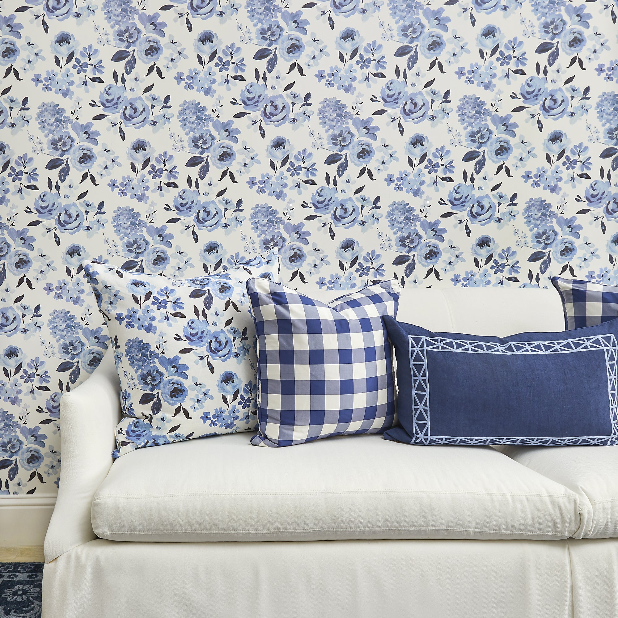 Highland Floral Wallpaper