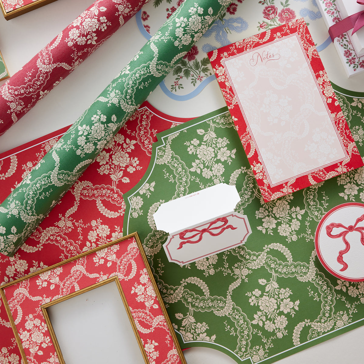 Jardin Vert Lace Posh Die Cut Placemat - Caitlin Wilson Design