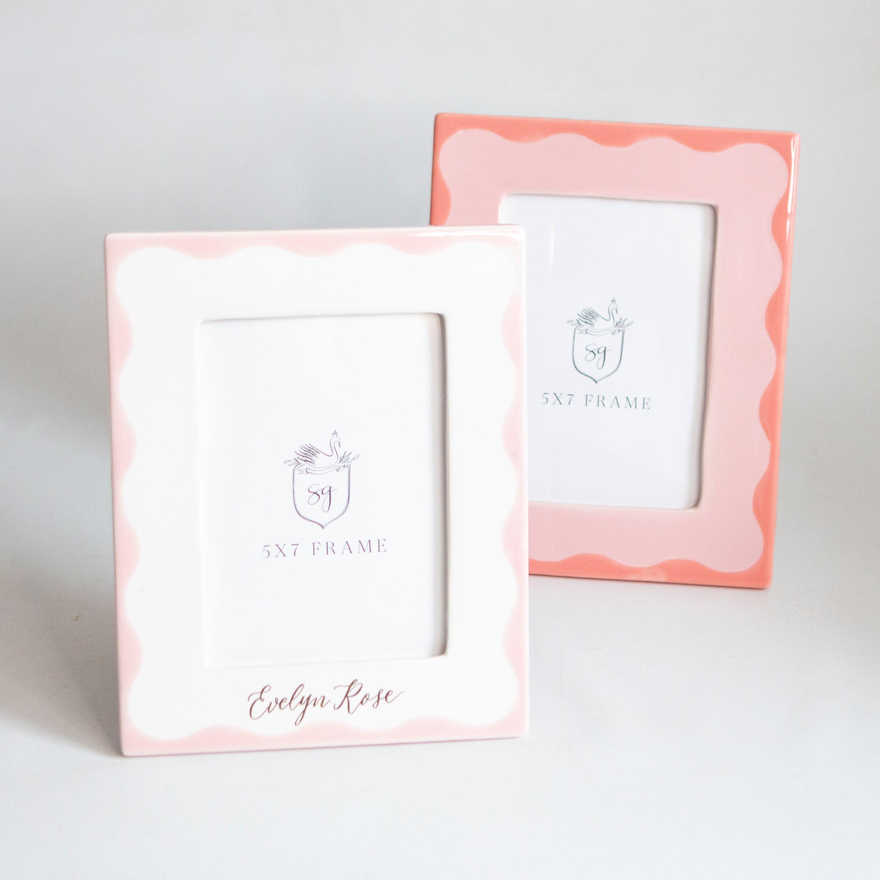 Scallop Picture Frame