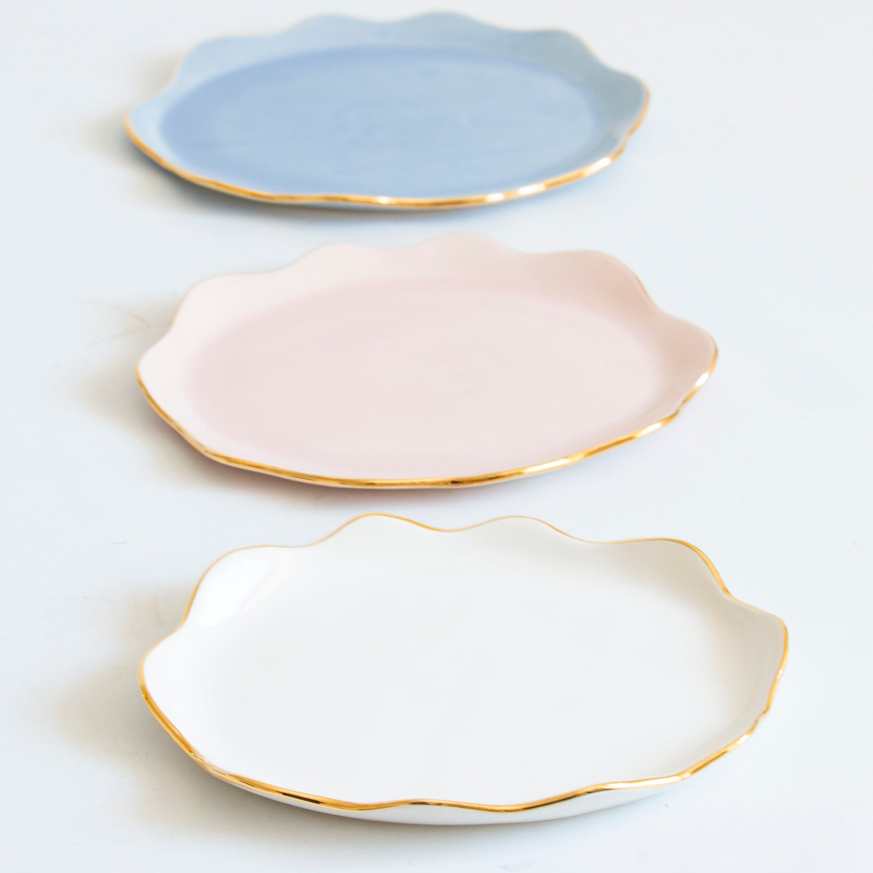 Savon Scallop Tray