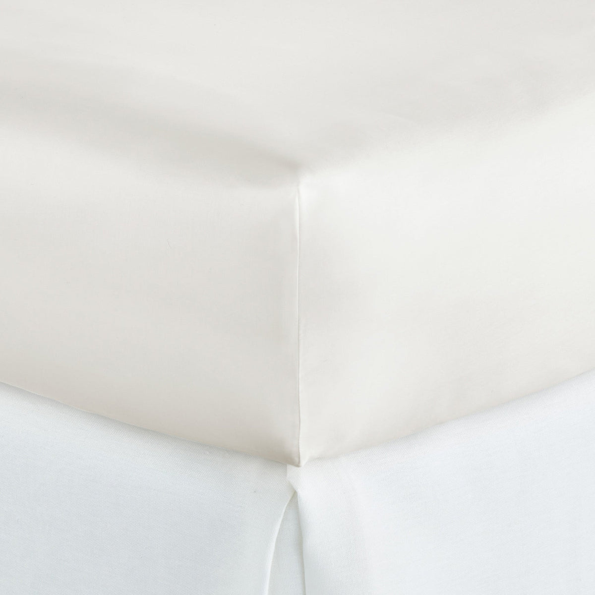Soprano Sateen Fitted Sheet - Caitlin Wilson Design