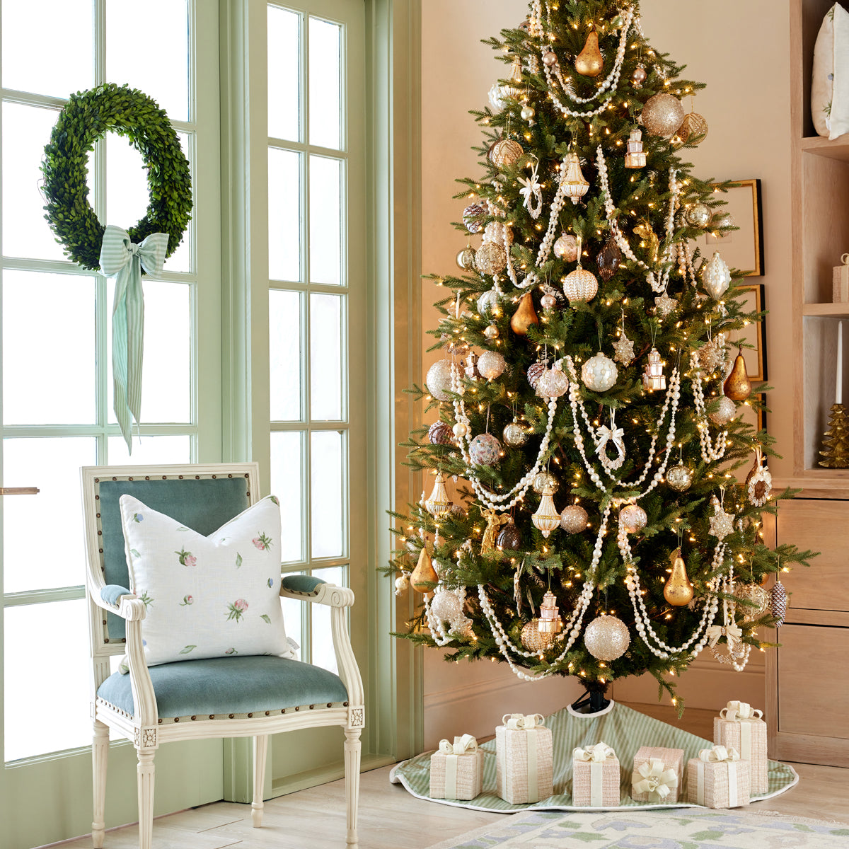 Noelle Wintergreen Ribbon Strip