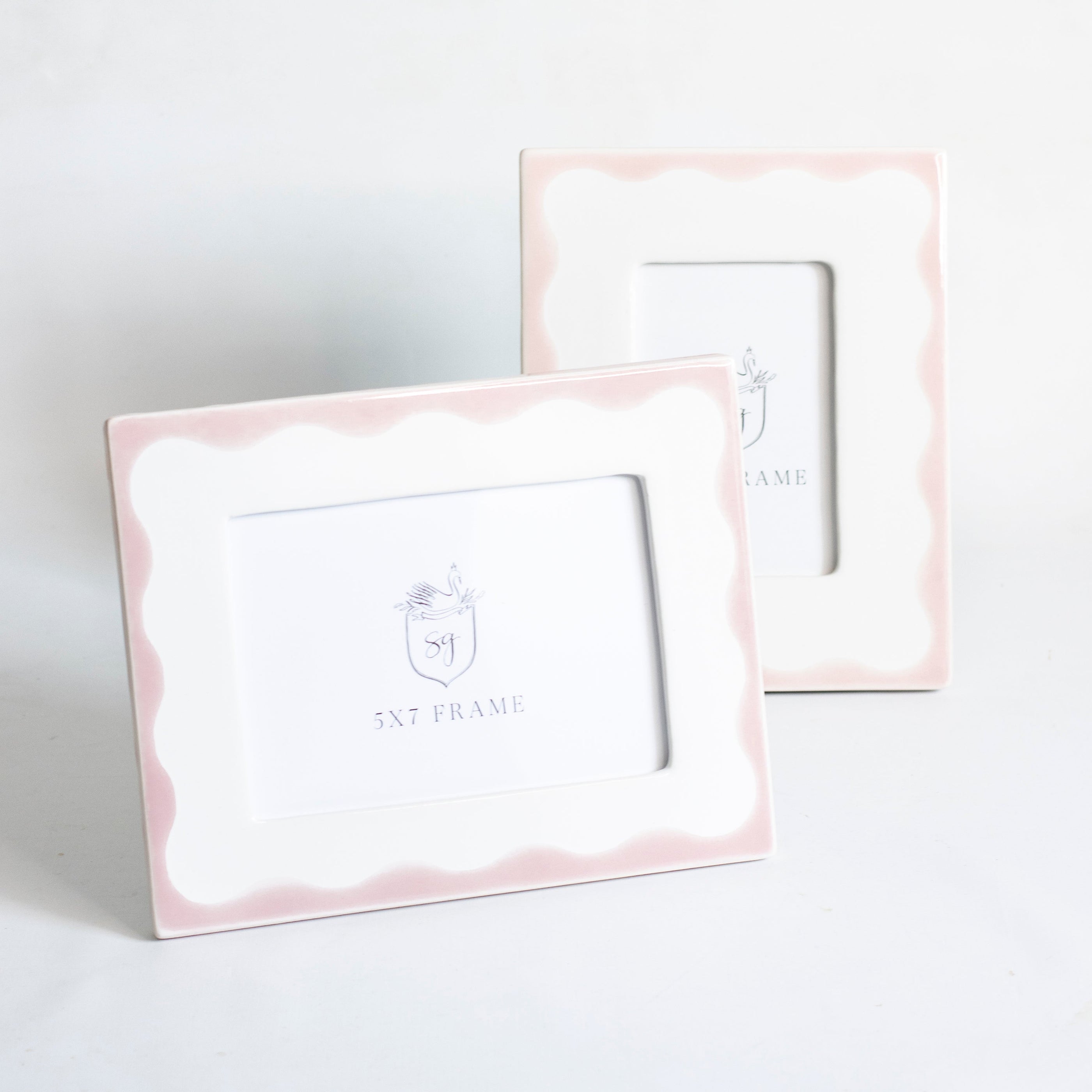 Scallop Picture Frame