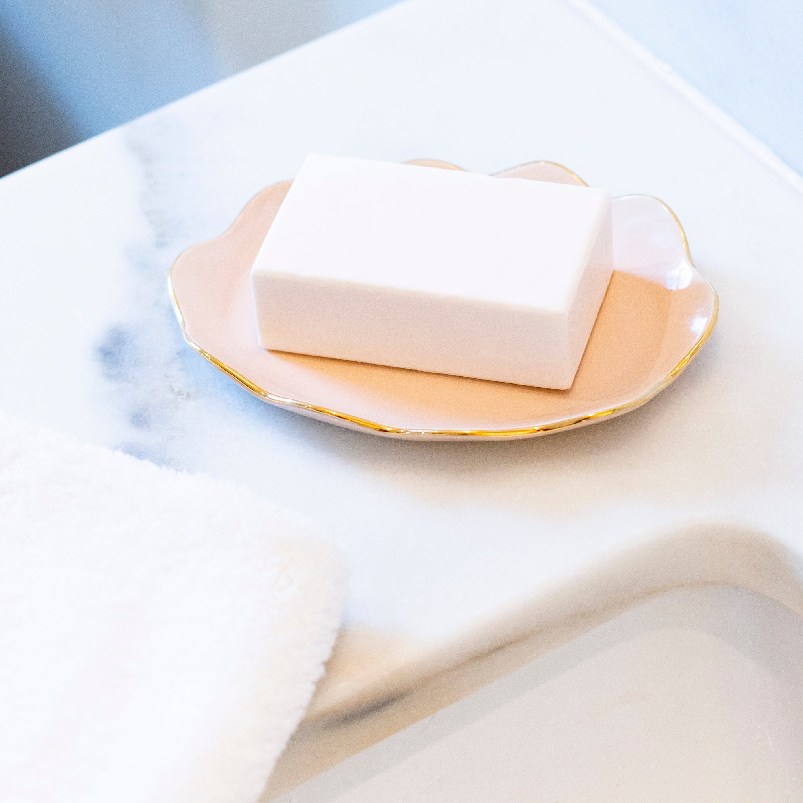 Savon Scallop Tray