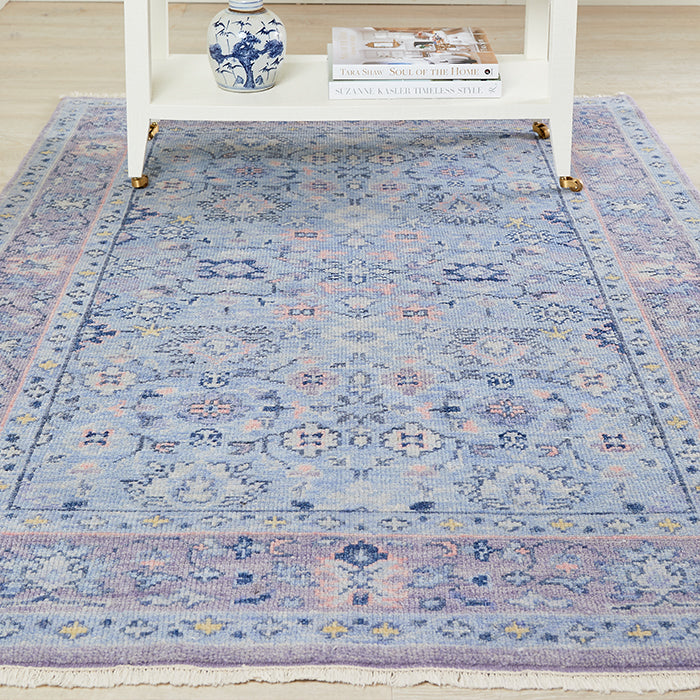 Pasha Wool Area Rug in Blue