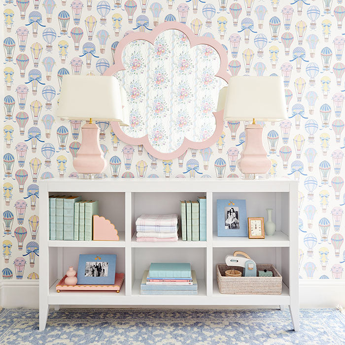 Dreamy Day Wallpaper with Pastel Hot Air Balloons in Nursery