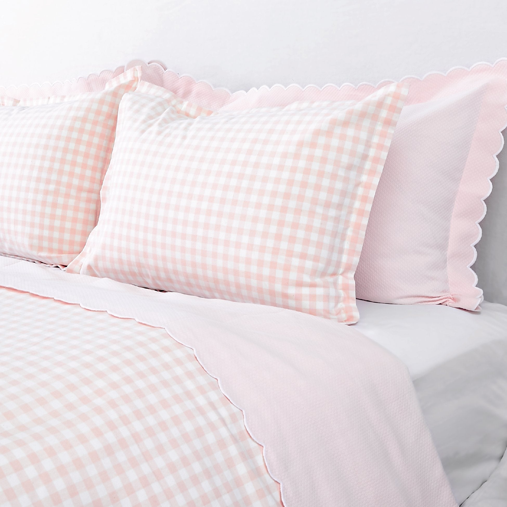 Matouk Diamond Pique Coverlet