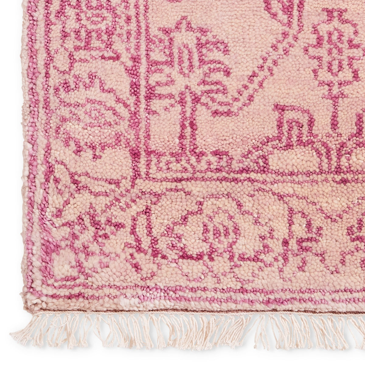 Desi in Blush Rug Sample