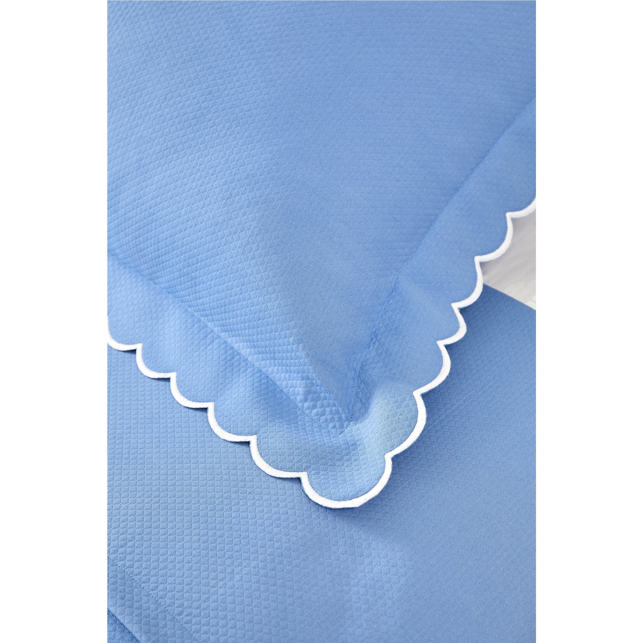 Matouk Diamond Pique Coverlet