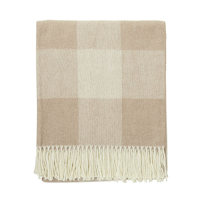 Hampton Plaid Throw in Sand