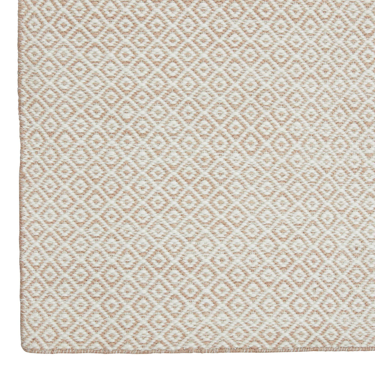 Petit Diamond in Rose Rug Sample
