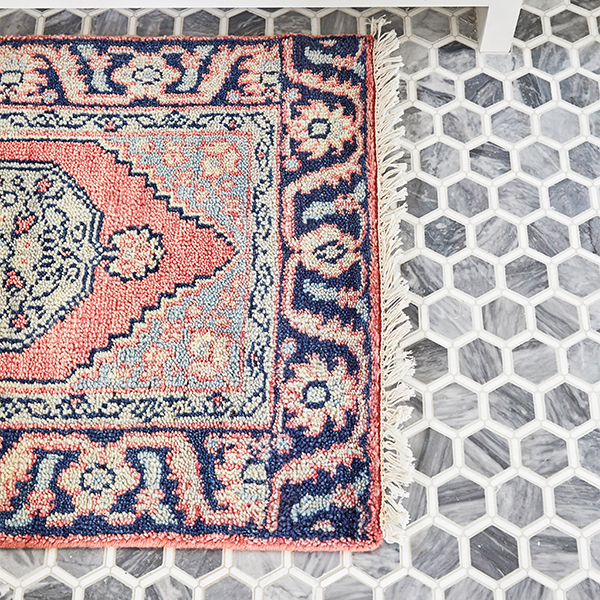 Kira Bathroom Rug in Multi