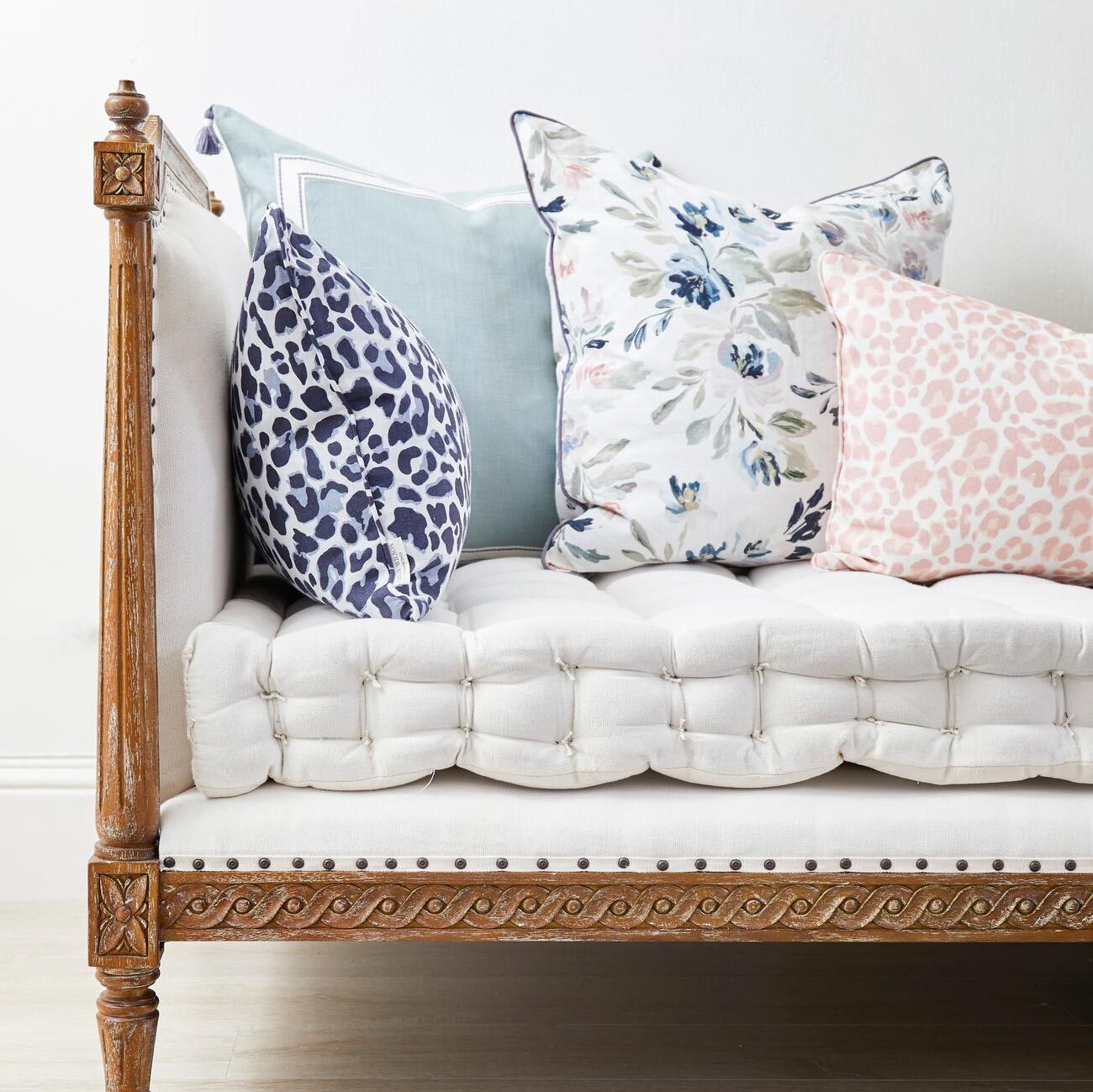 Vienna Floral Pillow Cover