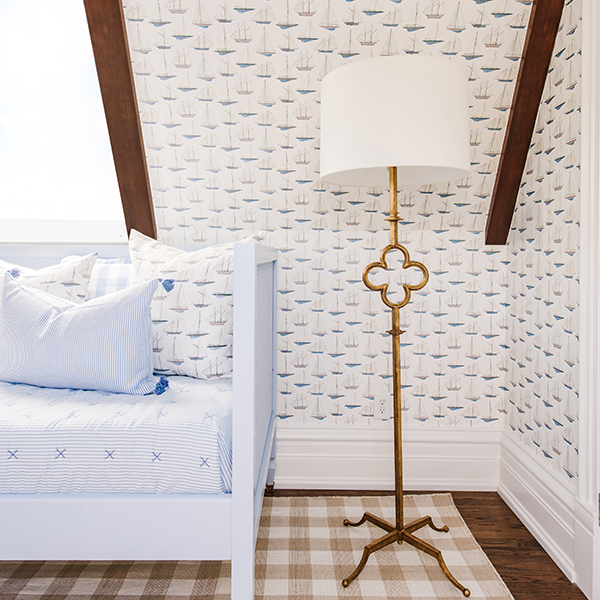 Quatrefoil Floor Lamp in Bedroom