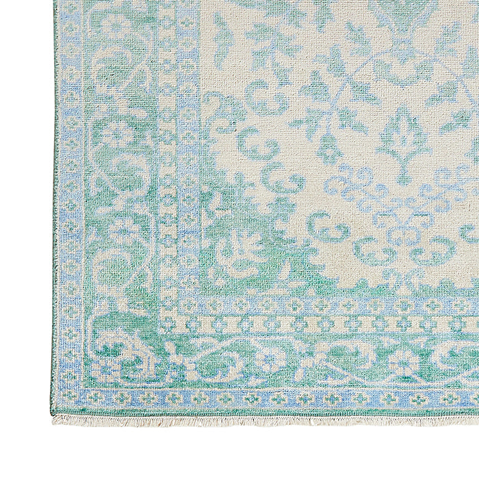 Simone in Mint Rug Sample