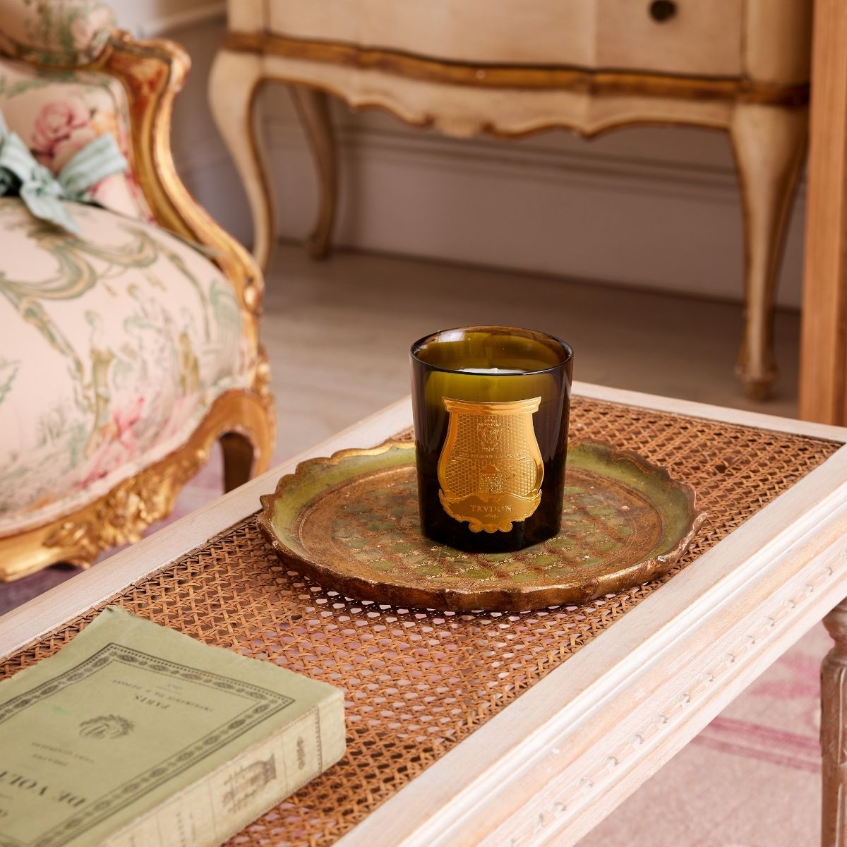 Florentine Scalloped Green Tray