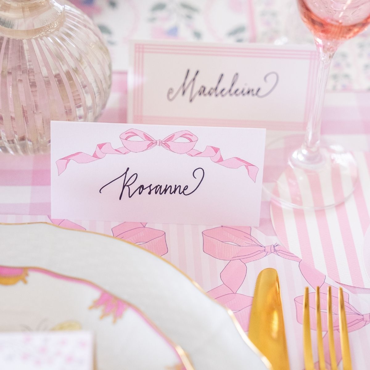 Pink Border Placecards
