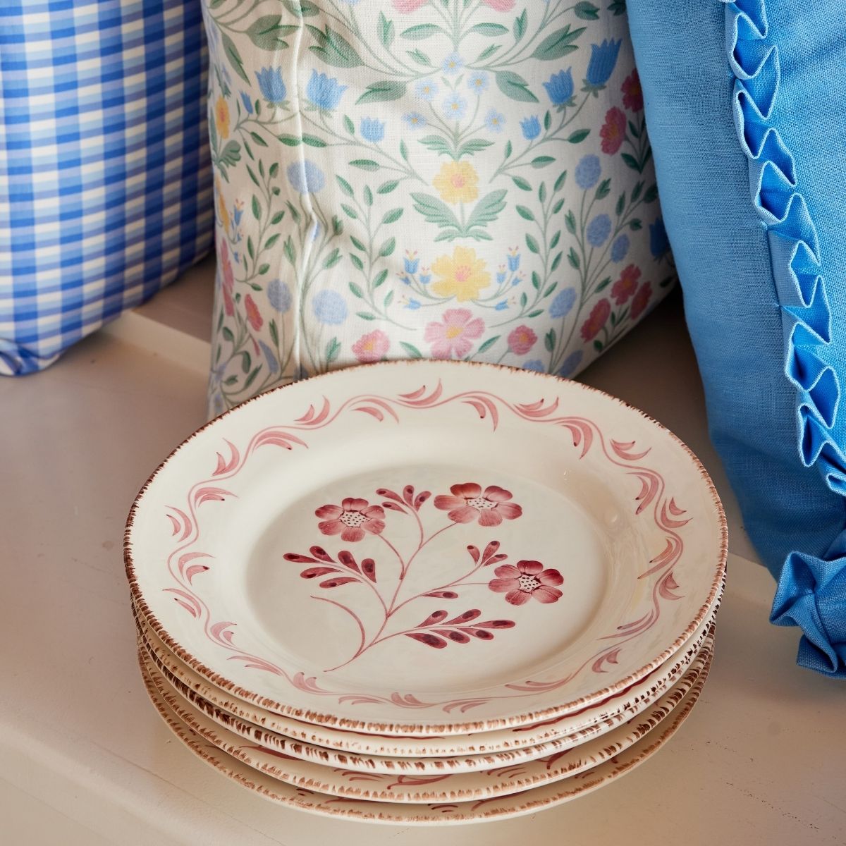 Pink Vines Dinner Plate Set