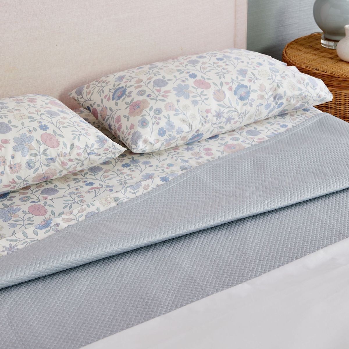 Matouk Alba Quilt