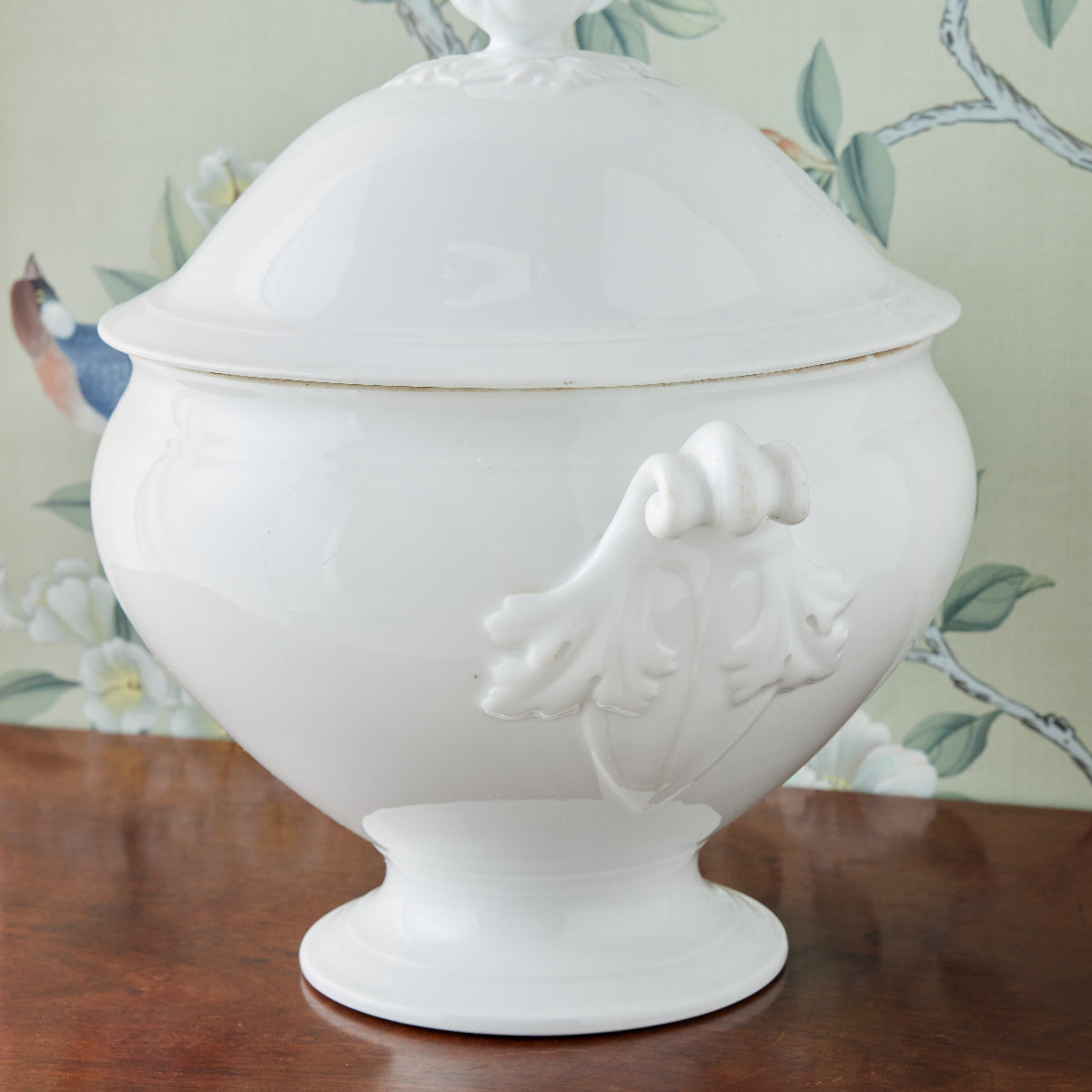 Cambridge Lidded Tureen & Rosebud Top - Caitlin Wilson Designs