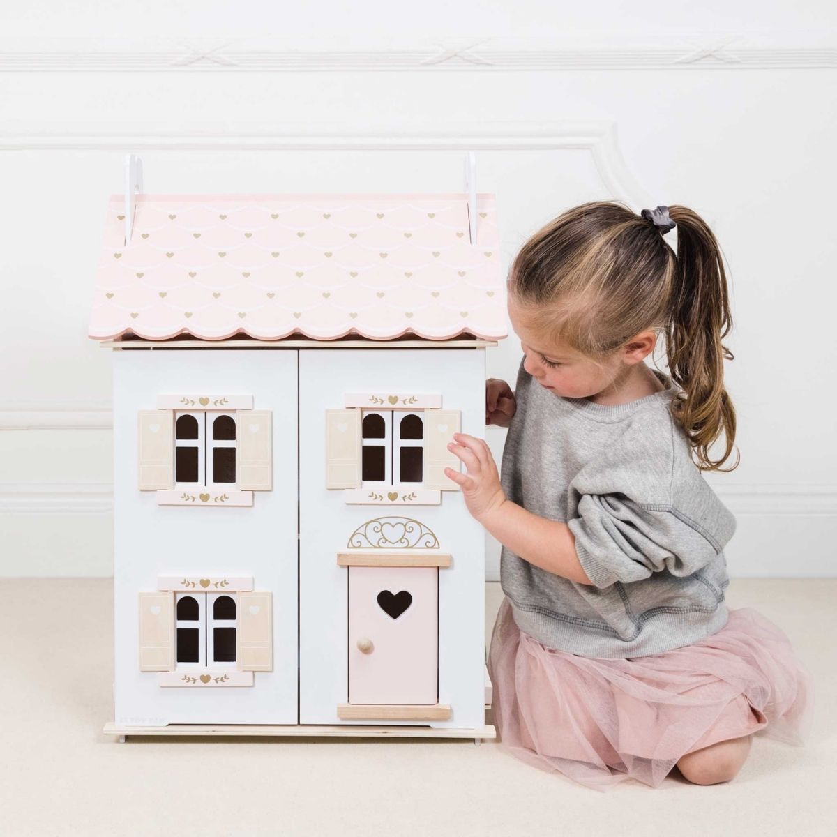 Roseheart Dollhouse