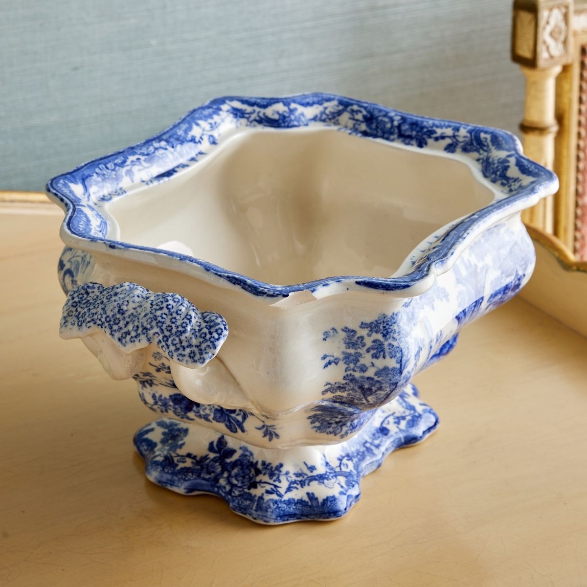 Mason's Vista Blue and White Tureen - Caitlin Wilson Design