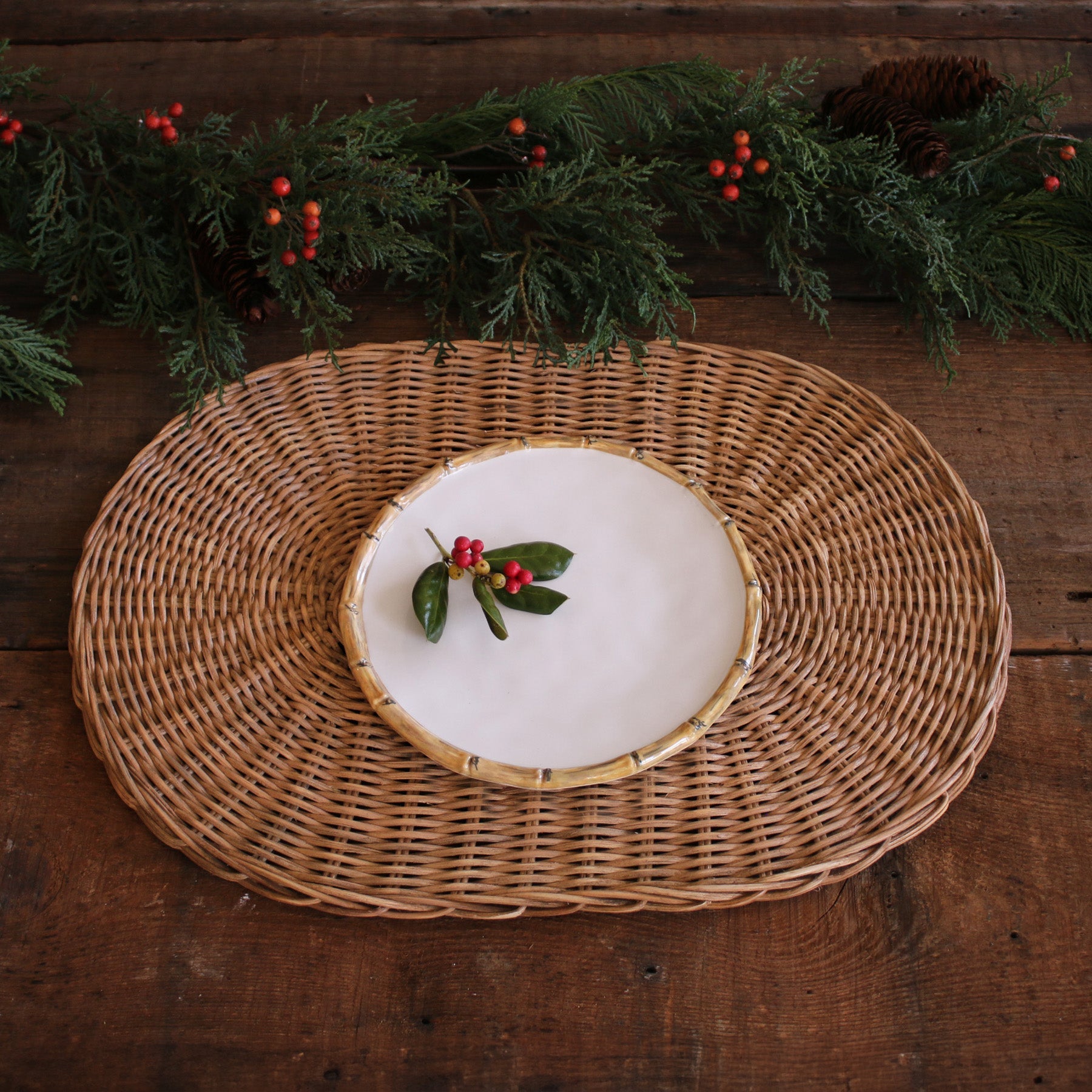 VIDA Bamboo 9" Salad Plate Set of 4 (White and Natural)