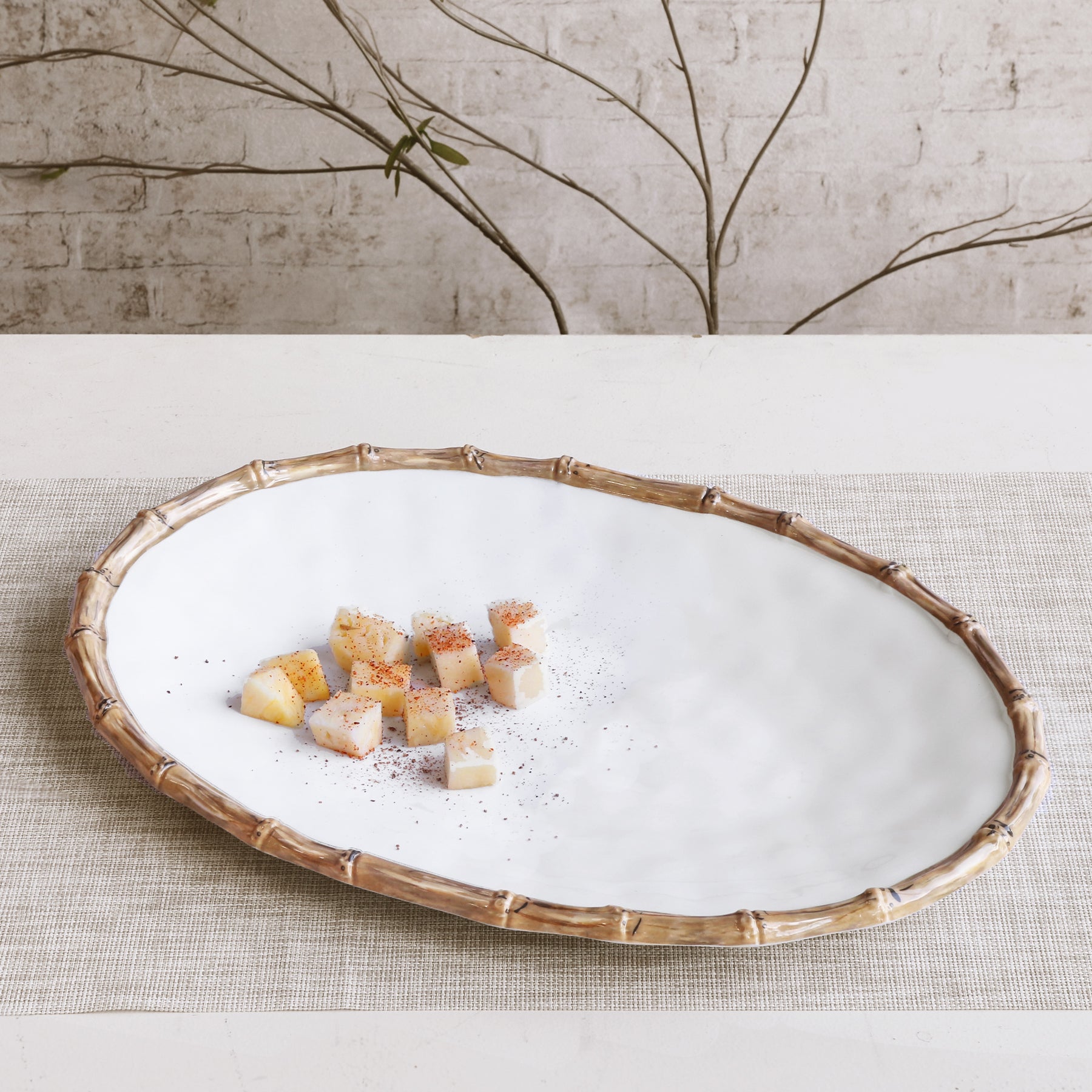 VIDA Bamboo Large Oval Platter (White and Natural)