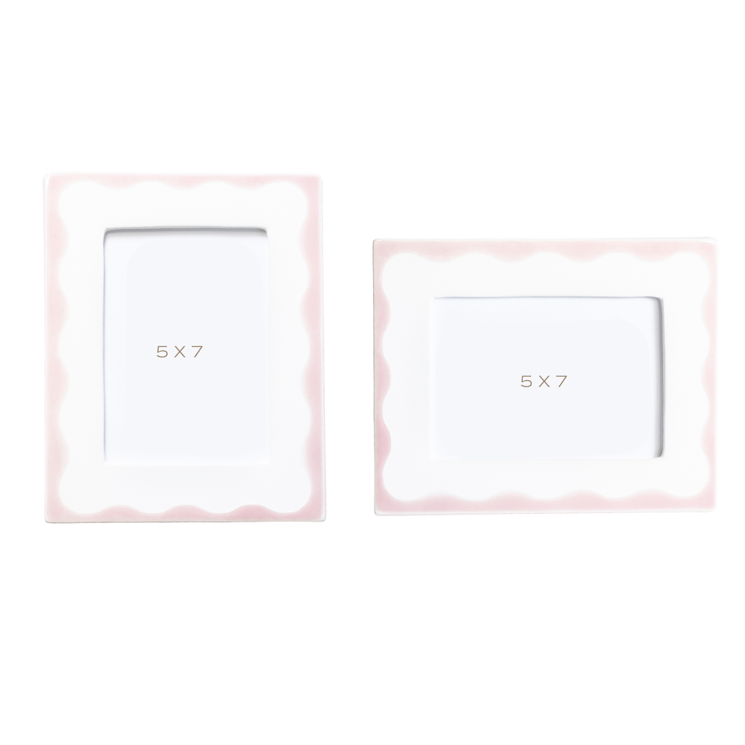 Scallop Picture Frame