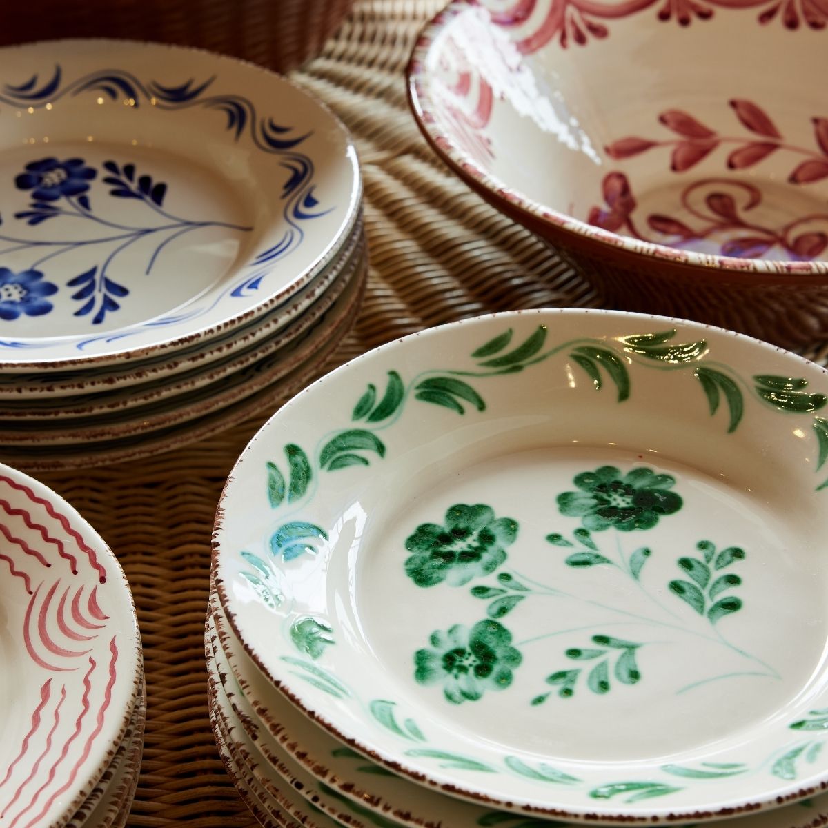 Green Vines Dinner Plate Set