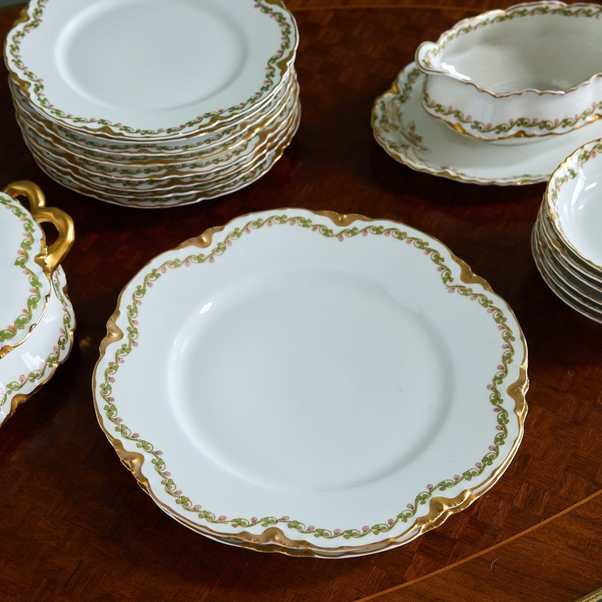 Set of 5 Haviland outlet Limoges PRARIE Dinner Plates Clean