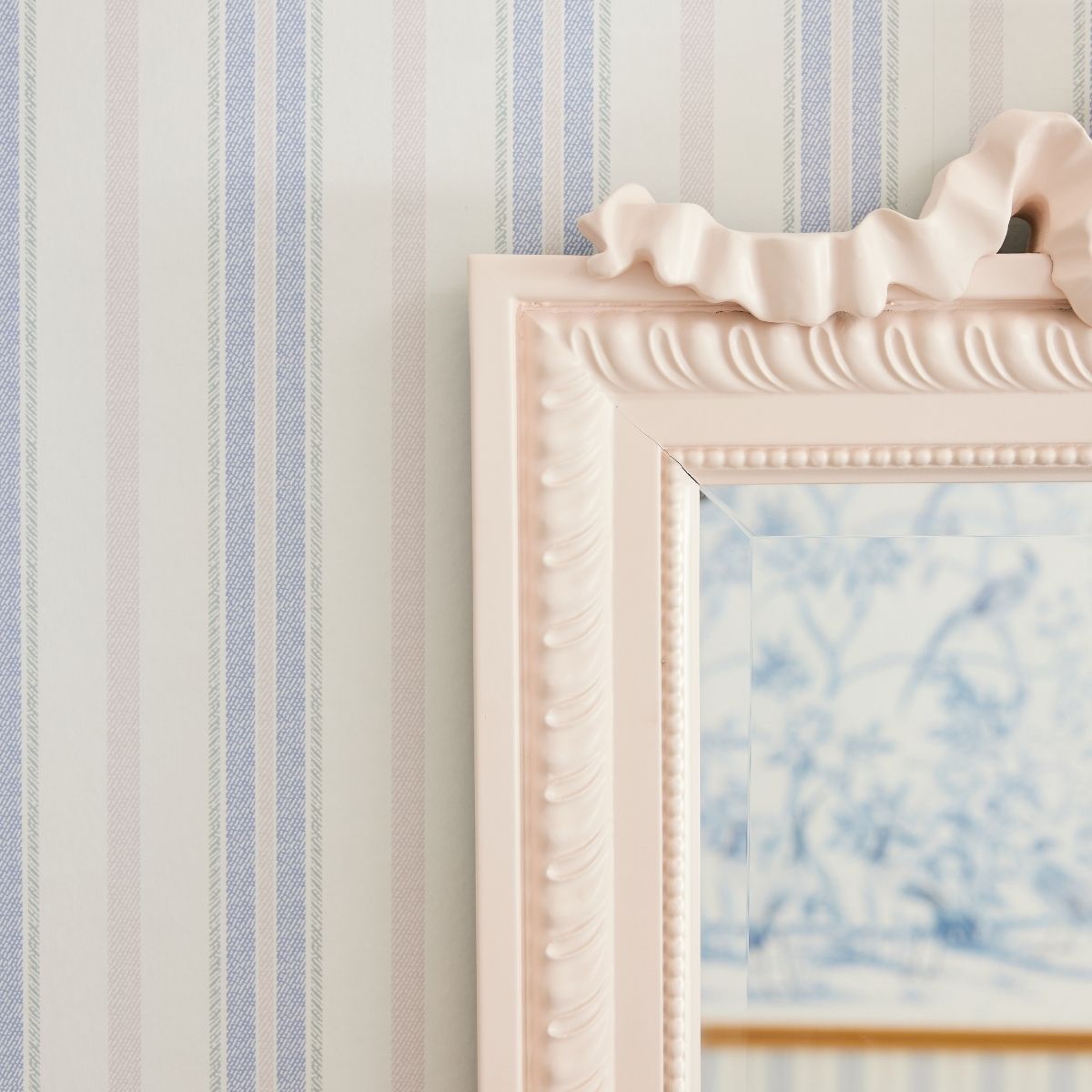 Blue & Blush Halo Stripe Wallpaper