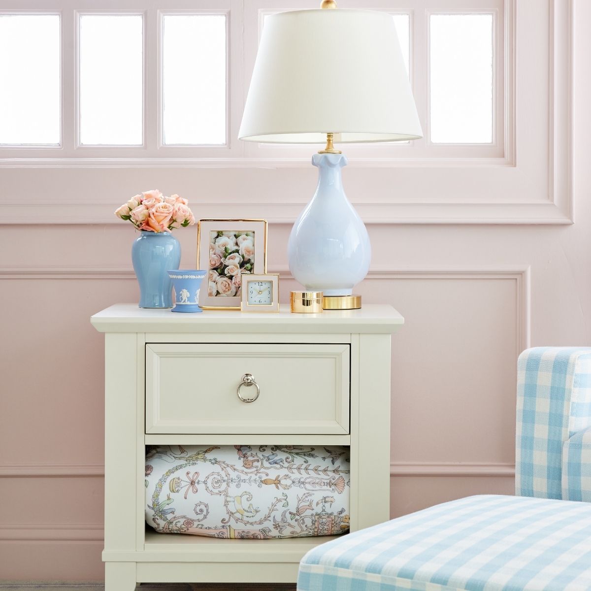 Ruffle Lamp in Hyacinth