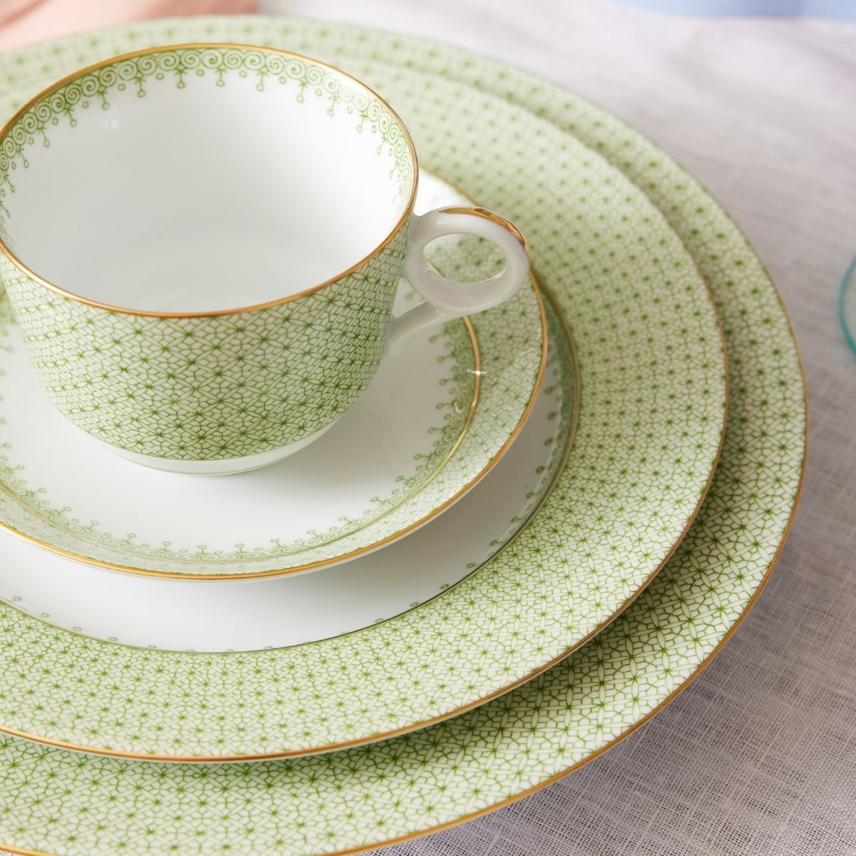 Tea Green Lace 5 Piece Place Setting