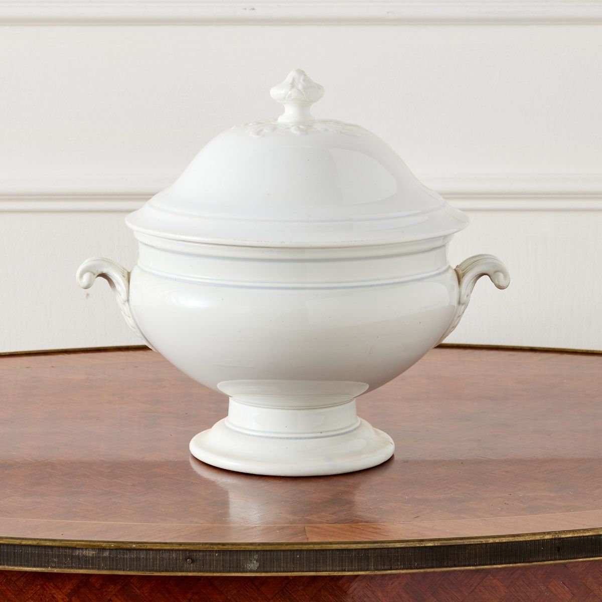 19th Century French Blue-rimmed Tureen - Caitlin Wilson Design