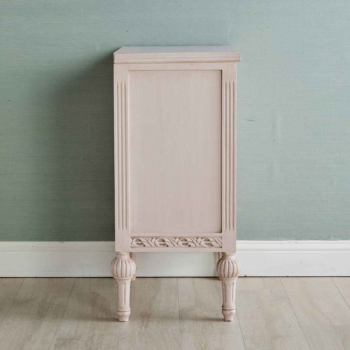 Alina Ballerina Nightstand