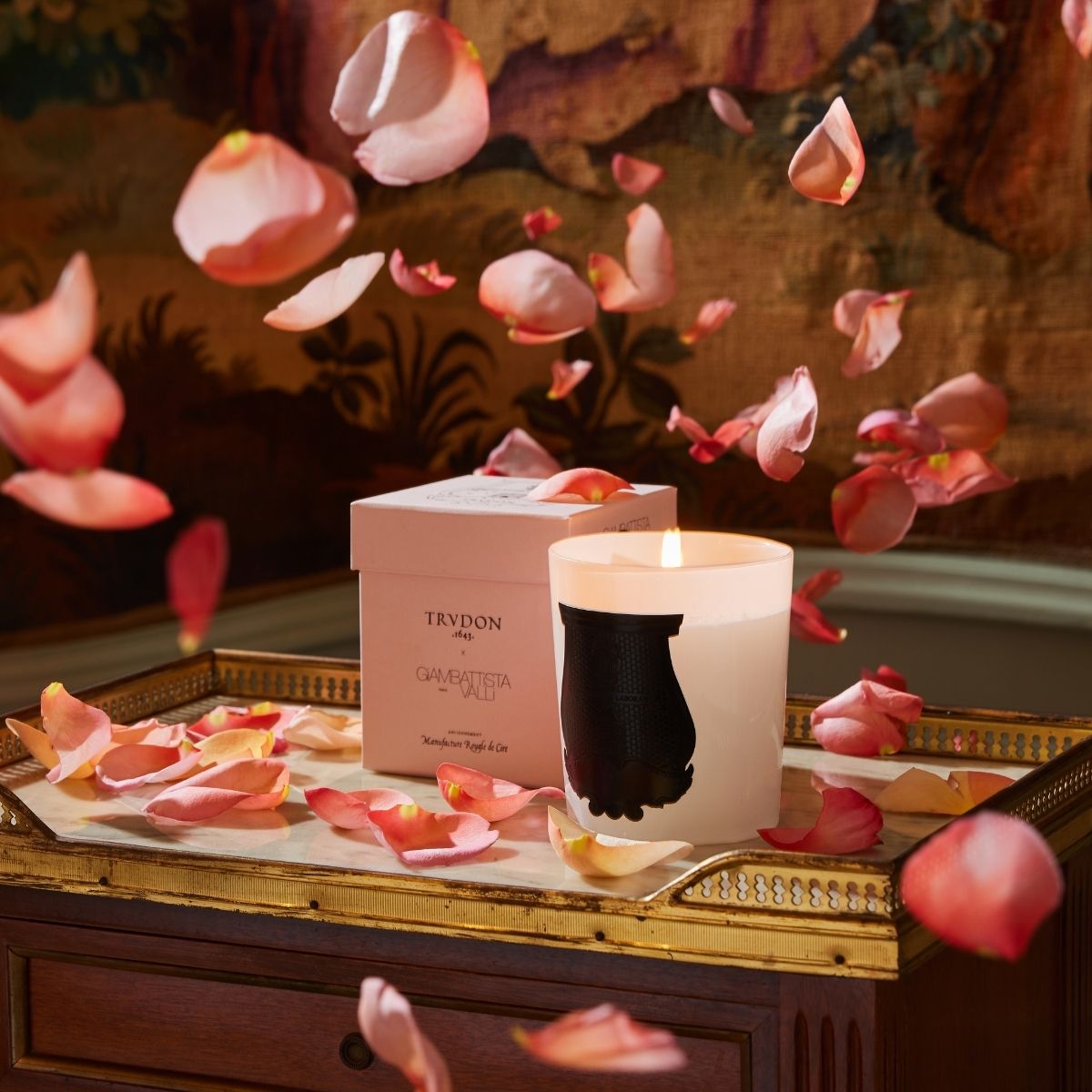 Giambattista Valli - Rose Poivrée Classic Candle