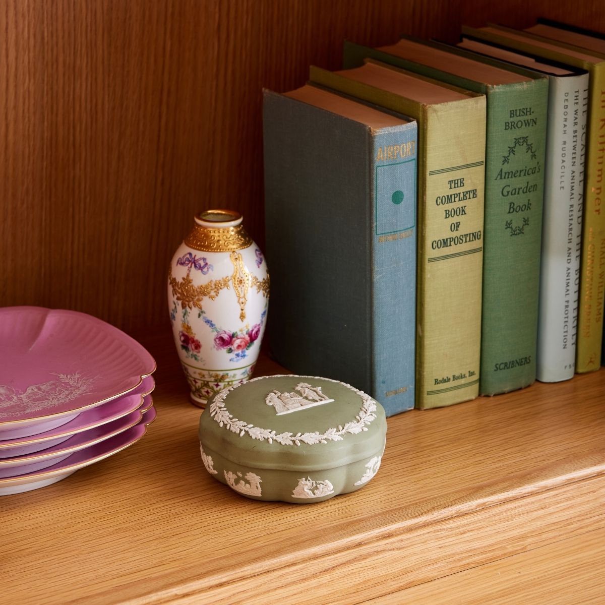 Wedgwood Sage Green Wavy Trinket Box