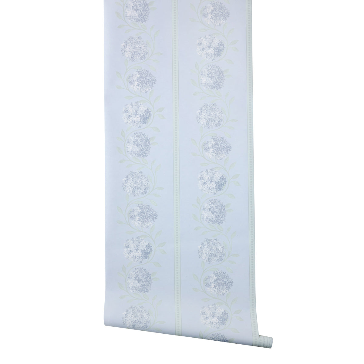 Nantucket Blooms Wallpaper - Caitlin Wilson Designs