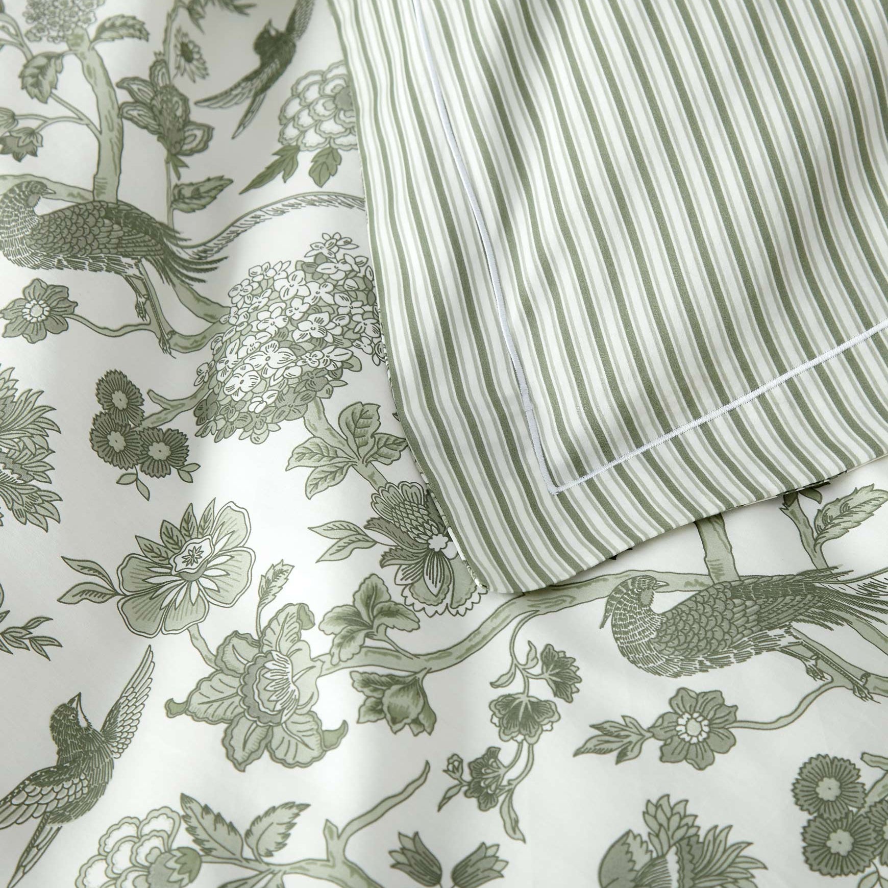 Highgrove Toile Reversible Duvet Set
