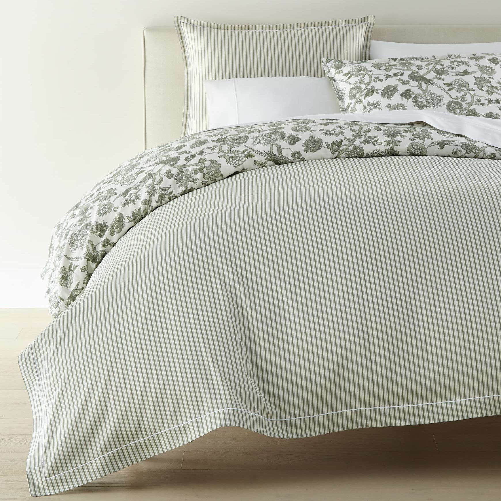 Highgrove Toile Reversible Duvet Set